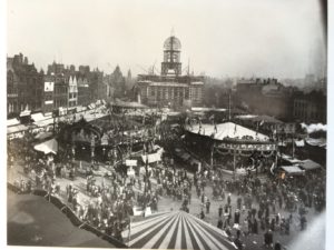 Nottingham-Goose-Fair-1937-old-market-square