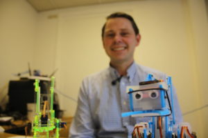 robot-art-mearm-pi-mime-industries